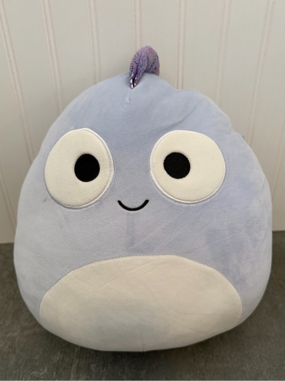 Coleen the Chameleon,an official Squishmallows plush toy from the Garden Squad.